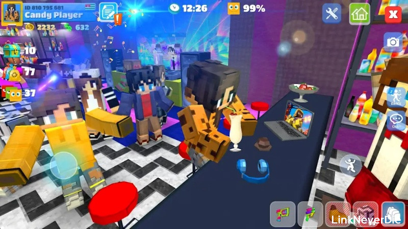School Party Craft MOD APK